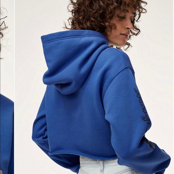 TNA cropped hoodie - Picture 3 of 4